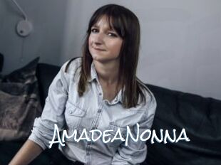 AmadeaNonna