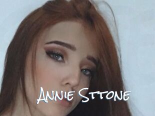 Annie_Sttone
