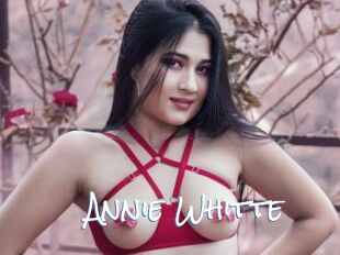 Annie_Whitte
