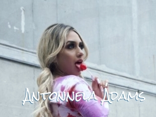 Antonnela_Adams