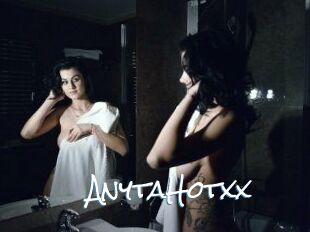 AnytaHotxx