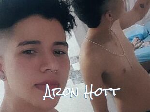 Aron_Hott