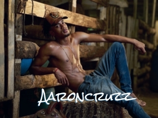 Aaroncruzz