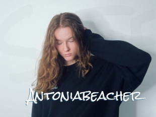 Antoniabeacher