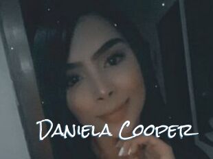 Daniela_Cooper