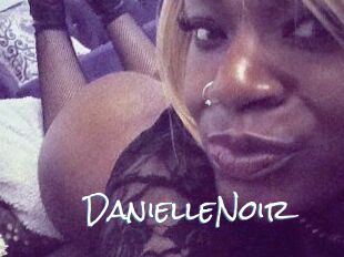 DanielleNoir