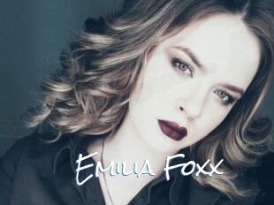 Emilia_Foxx