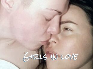 Girls_in_love