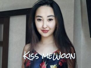 Kiss_meWoon