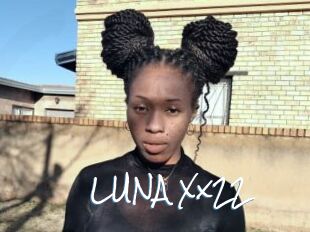 LUNA_Xx22