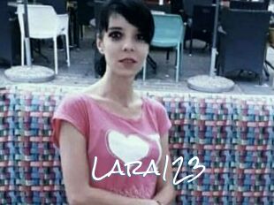 Lara123