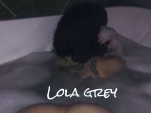 Lola_grey