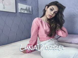 LunaDarrel
