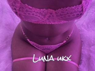 Luna_ukx