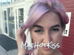 MaeHotKiss