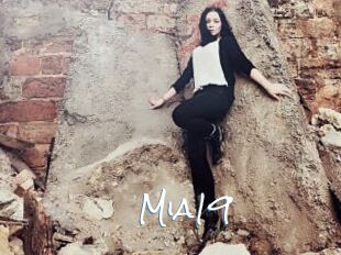 Mia19