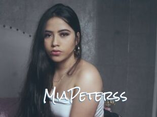 MiaPeterss
