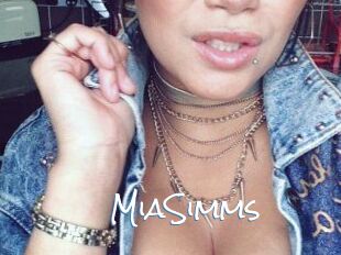 MiaSimms