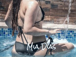 Mia_Dias