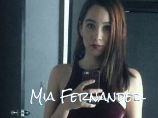 Mia_Fernandez