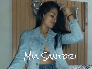 Mia_Santori
