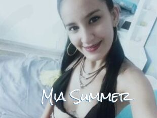 Mia_Summer
