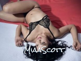 MiaaScott