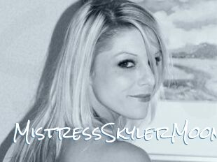 MistressSkylerMoon
