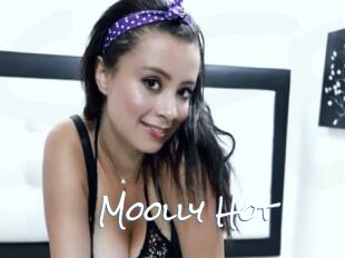 Moolly_Hot