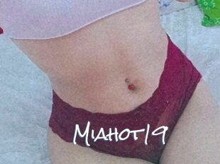 Miahot19