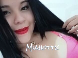 Miahottx