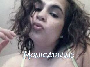 Monica_divine