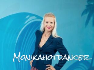 Monikahotdancer