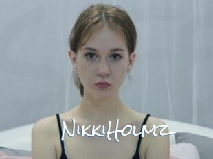 NikkiHolmz