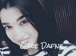 Ozge_Dafne