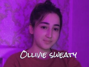 Ollivie_sweaty