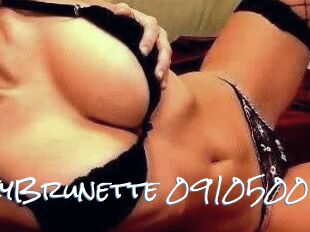 SexyBrunette-0910500
