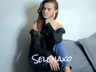 Selenaxo