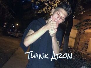Twink_Aron