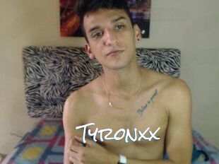 Tyronxx