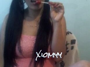 Xiomyy_